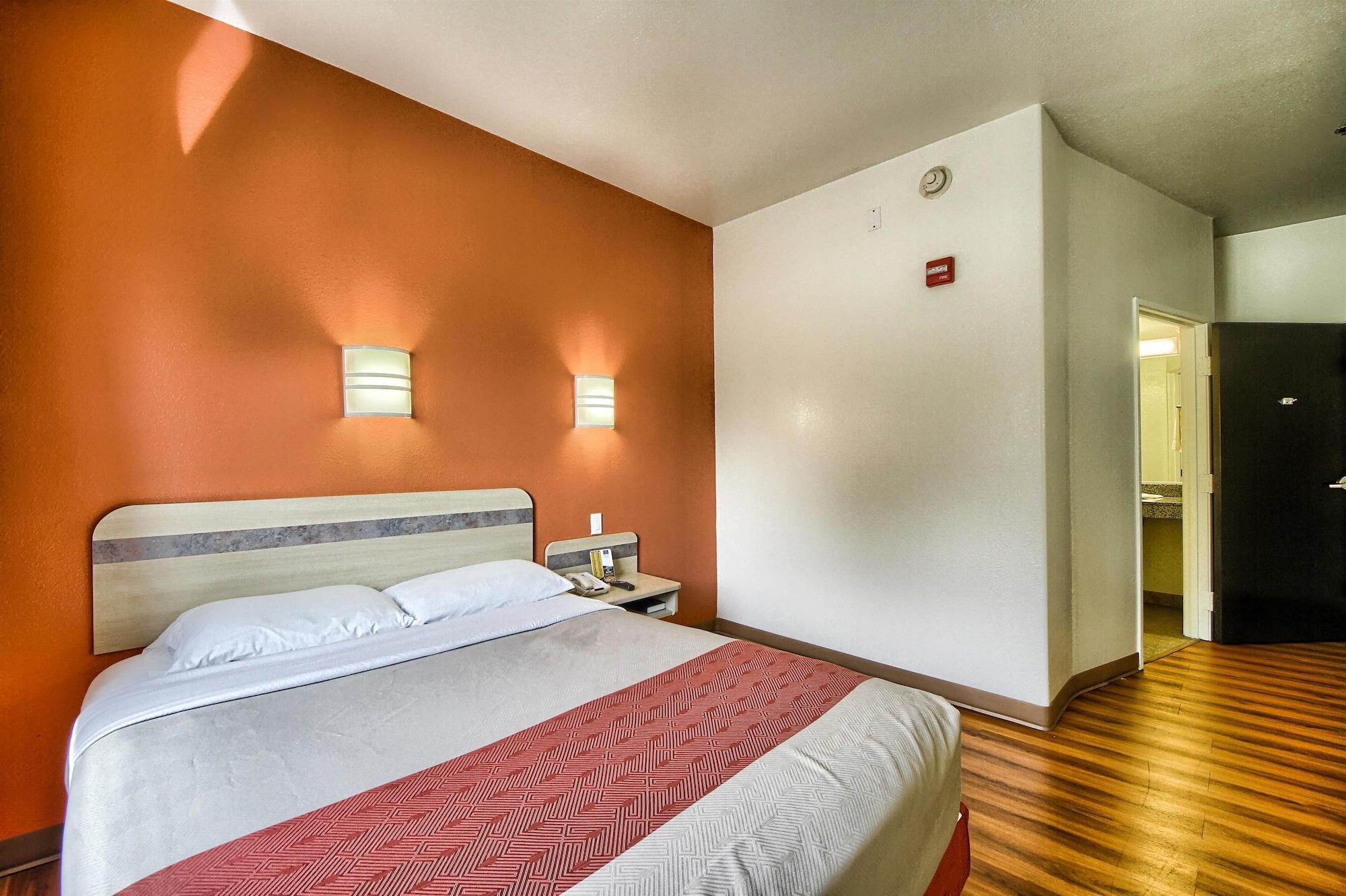Motel 6-Mission, Tx Экстерьер фото