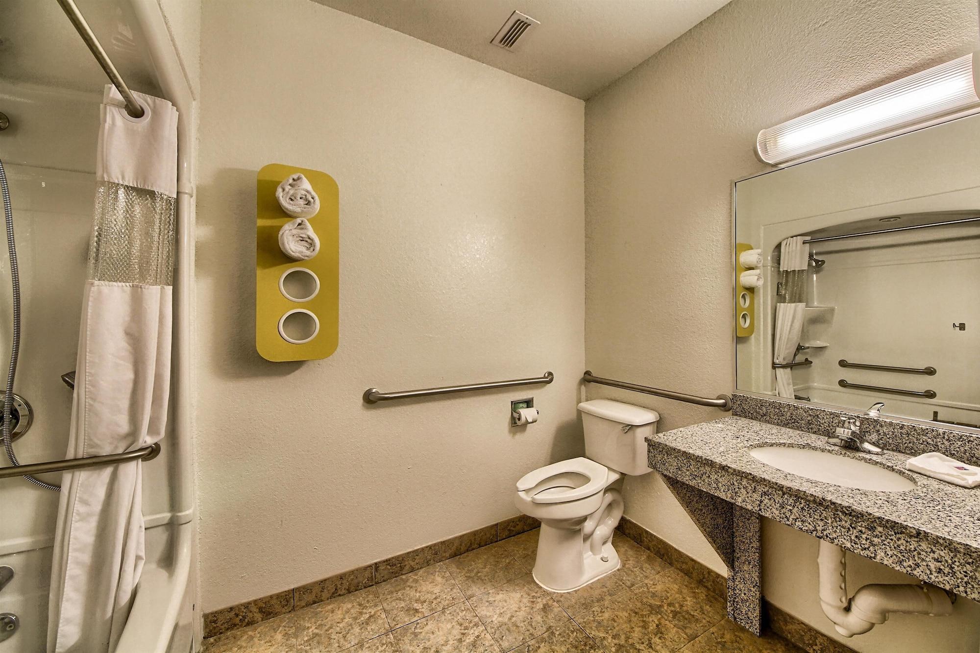 Motel 6-Mission, Tx Экстерьер фото